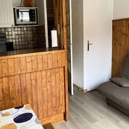 Apartamento For 4 People Huez